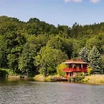 Szálloda Abbaye Des Vaux-de-cernay 4*