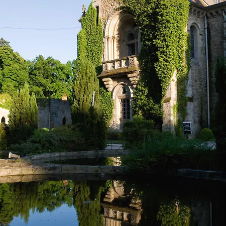 Abbaye Des Vaux-de-cernay 4* Cernay-la-Ville