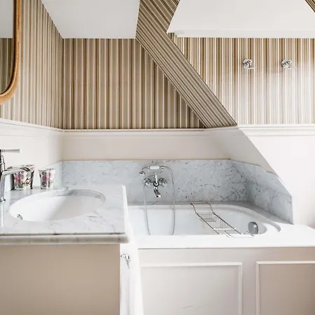 Abbaye Des Vaux De 3* Cernay-la-Ville