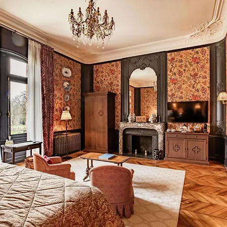 Отель Abbaye Des Vaux-de-cernay 4*