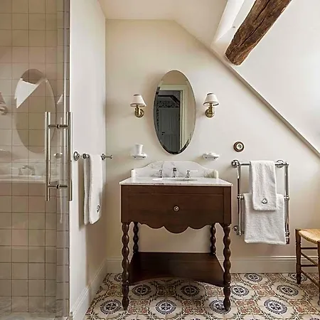 Hotel Abbaye Des Vaux-de-cernay Cernay-la-Ville