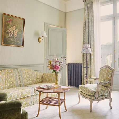 Hotel Abbaye Des Vaux-de-cernay Cernay-la-Ville