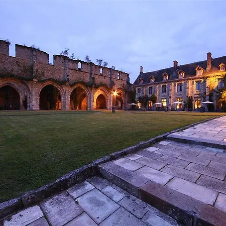 Abbaye Des Vaux De Cernay-la-Ville