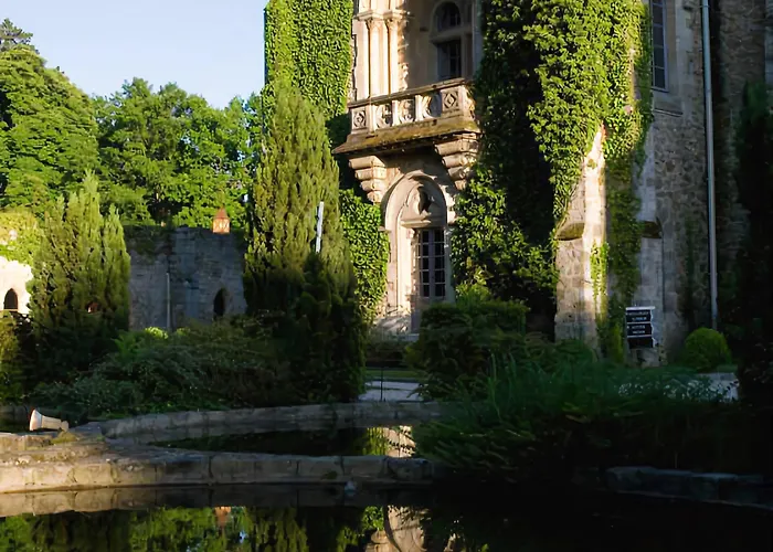 Abbaye Des Vaux-de-cernay 3* Cernay-la-Ville