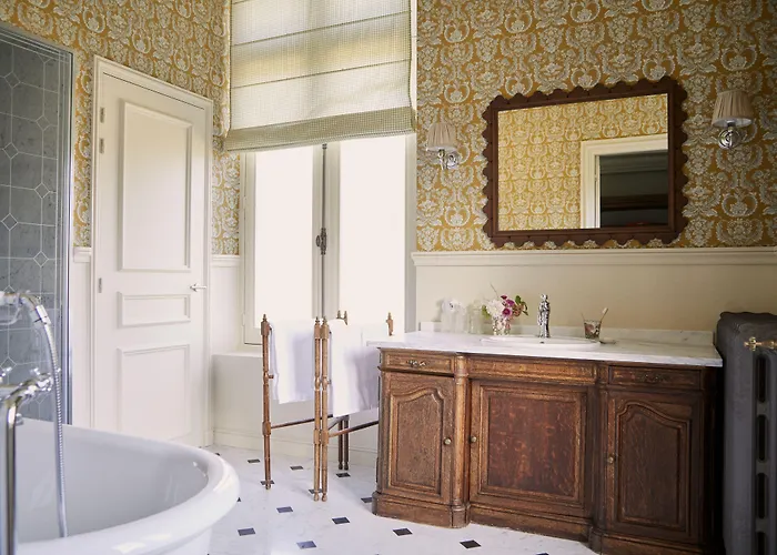Hotel Abbaye Des Vaux-de-cernay Cernay-la-Ville