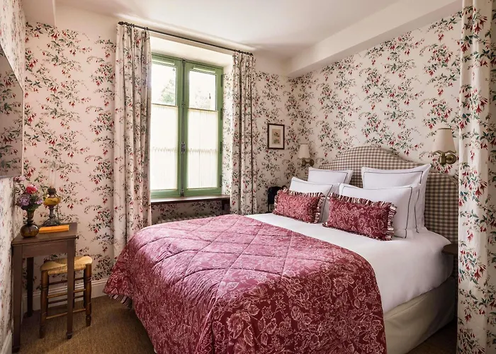 Hotel Abbaye Des Vaux-de-cernay Cernay-la-Ville